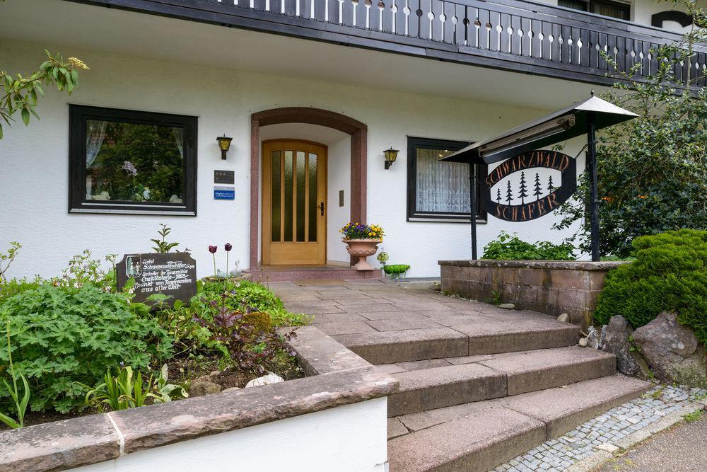 Hotel Schwarzwaldschaefer Enzklösterle エクステリア 写真