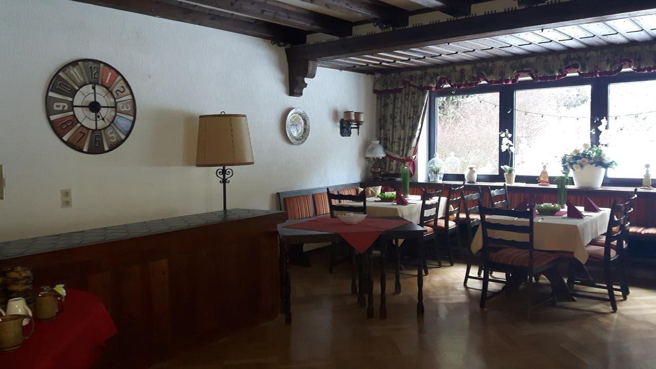 Hotel Schwarzwaldschaefer Enzklösterle エクステリア 写真