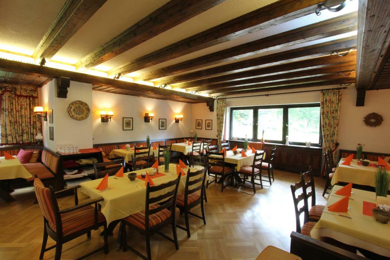 Hotel Schwarzwaldschaefer Enzklösterle エクステリア 写真