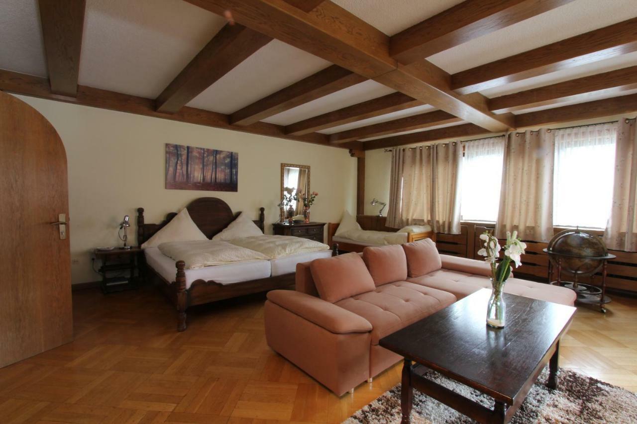 Hotel Schwarzwaldschaefer Enzklösterle エクステリア 写真